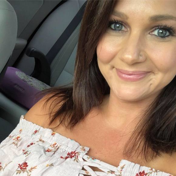 Meet your Posher, Jenna - Picture 1 of 1